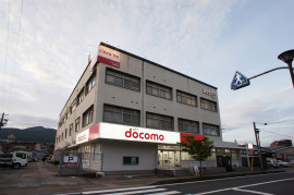 Sample Photo 03