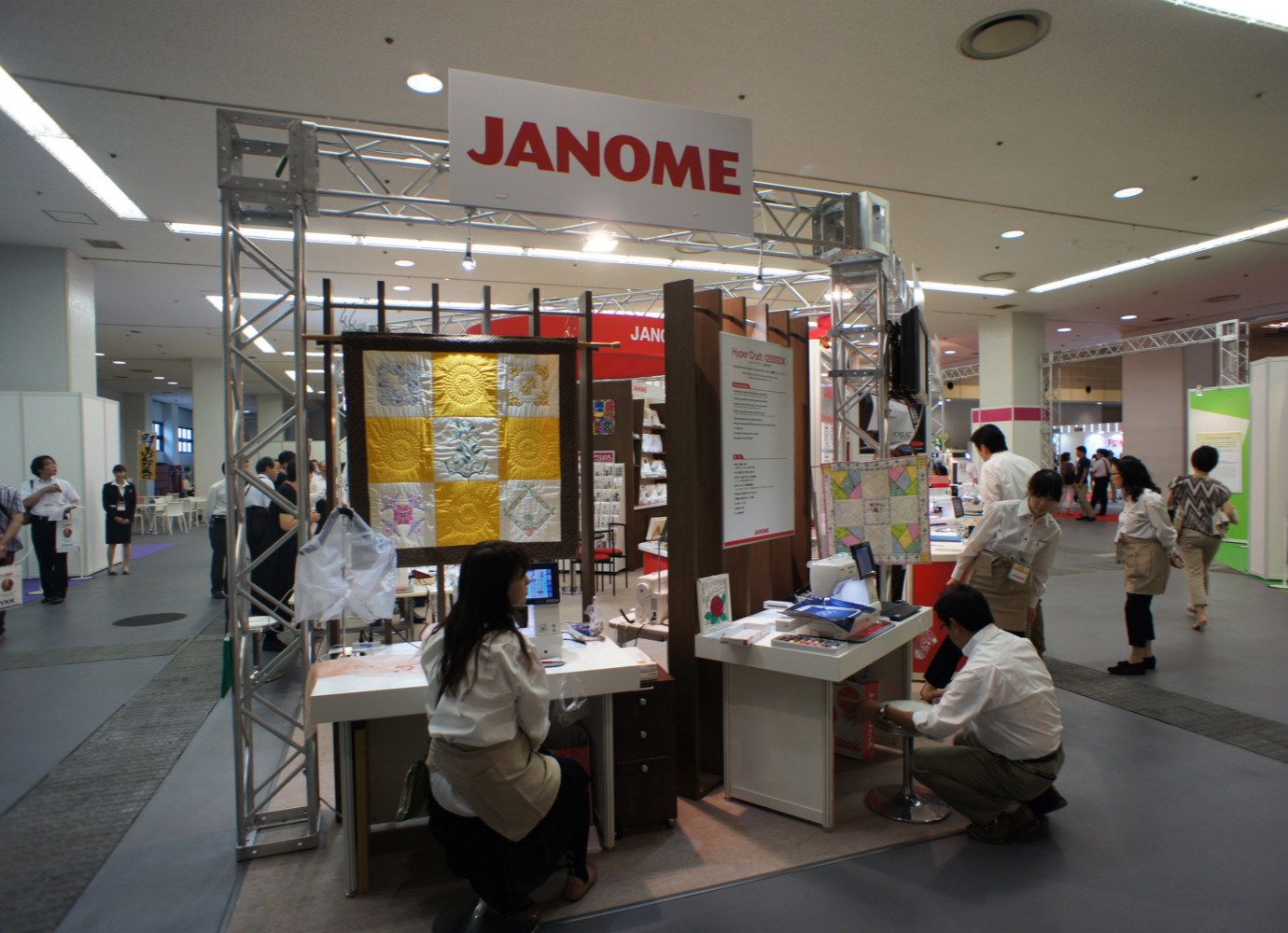 JIAM 2012 OSAKA国際アパレルマシンショー